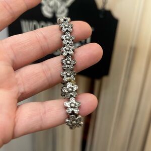 Silver Floral beaded Bracelet